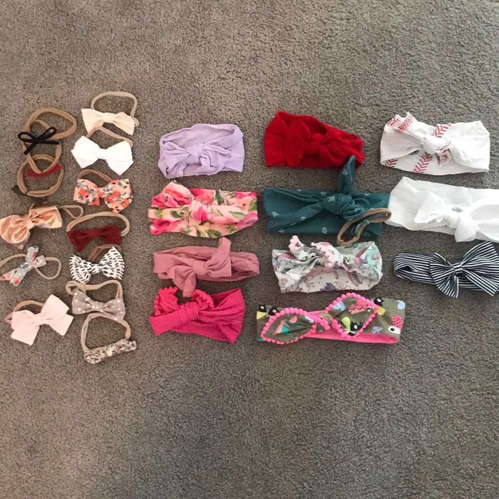 NB-6 mo. Old Girl Bows